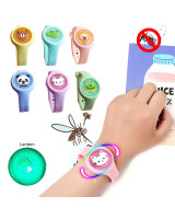 Silikona aproce bērniem pret odiem ar LED apgaismojumu