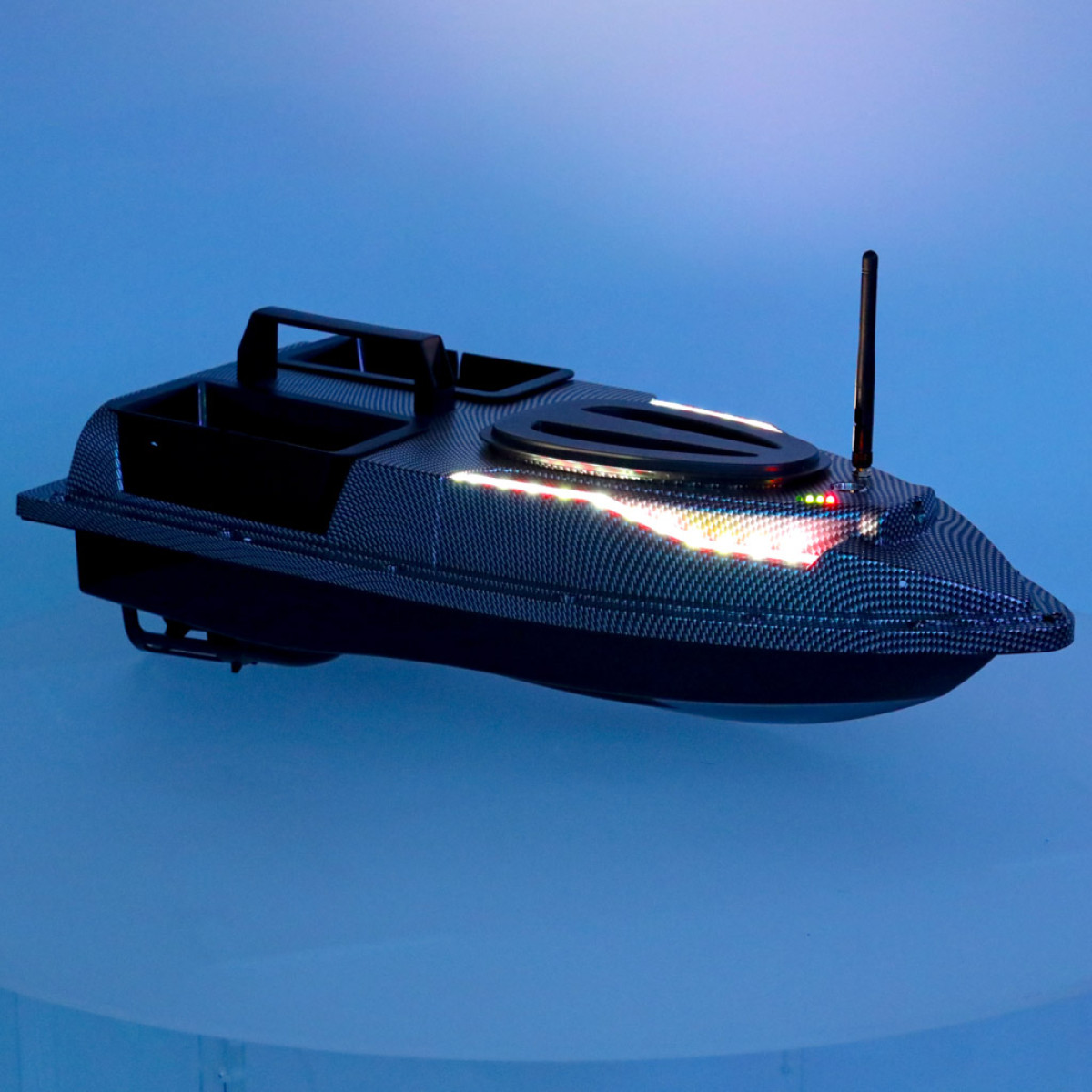 Zvejniecības laiva Flytec V900