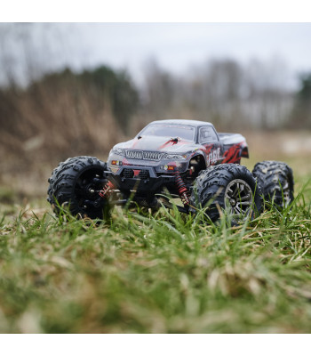 Radiovadāms bezsuku automobilis sarkanā krāsā Q901 1:16 2.4G 4CH 52 km/h