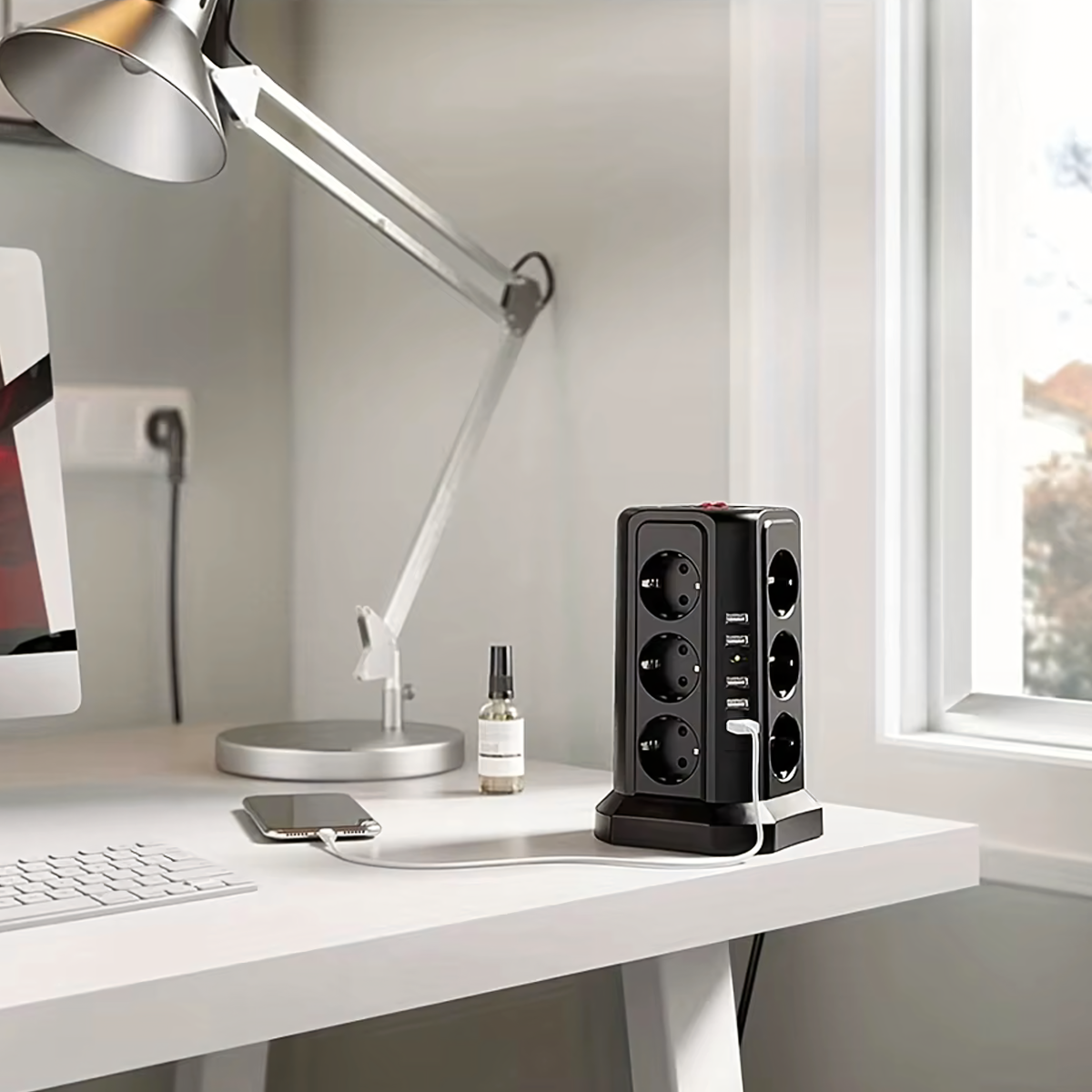 Stāvā barošanas sloksne ar zibensaizsardzību 12 ligzdām + 5 USB porti