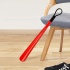 Kurpes karote plastmasas elastīga sarkana 48 cm gara ar āķi