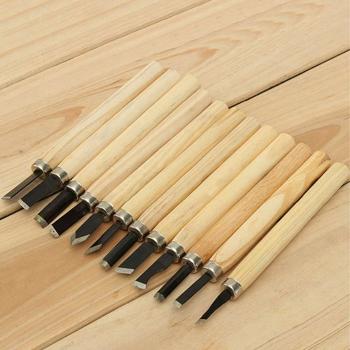 12 gabalu kalta komplekts kokgriezumiem ar koka rokturiem