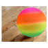 Gumijas krāsainā varavīksnes bumba