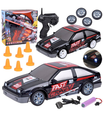 Tālvadības drift automašīna ar RC pulti un konusiem AUTO drift RC697