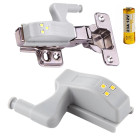 Skapja eņģei paredzēta lampa ar 3 LED diodēm un A23 bateriju, 6,7cm x 2 cm