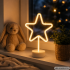 Balta zvaigznes formas galda lampiņa ar 100 led un usb barošanu – liela, 25,5cm